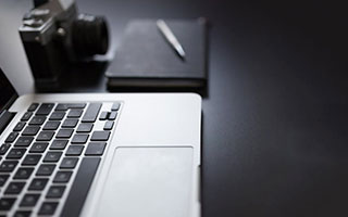 开yun体育平台官网入口登录-卡鲁索：曾认为湖人状态低迷 12月开赛对我没影响