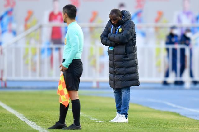 开云体育app下载入口-国安下半场3球逆转 斯坦利：满意丢球后的积极反应