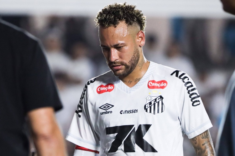 开云app下载入口官网-此前接受膝盖手术！贝因体育：内马尔已回归桑托斯进行训练