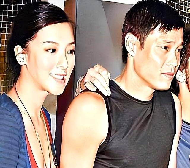 足球巨星范志毅：一婚娶空姐，二婚娶模特，三婚娶小17岁女演员|张梦|李倩|亚洲足球先生|中国男足|水晶宫_新浪体育_新浪新闻